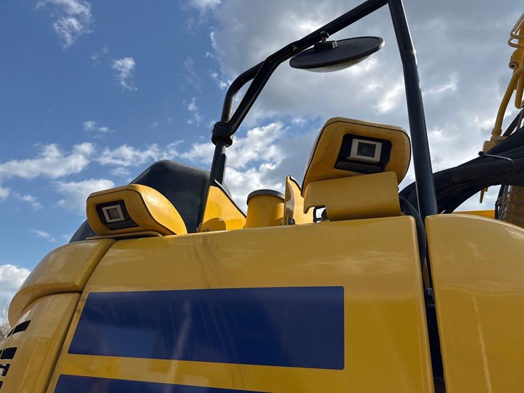 2022-komatsu-pc138us-image-21