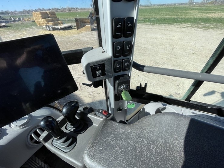 2023-volvo-l70h-image-33