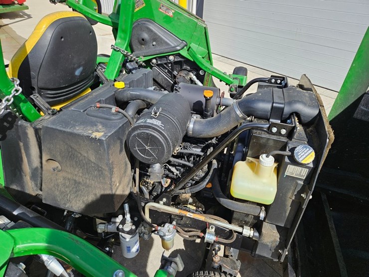 john-deere-1600-turbo-image-14