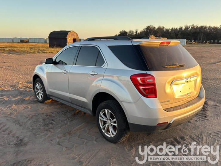 2017-chevrolet-equinox-image-3