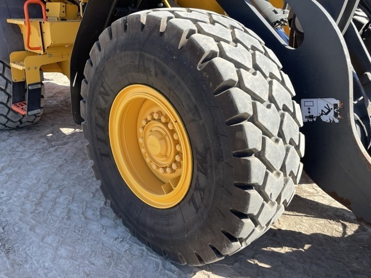 2024-volvo-l70h-image-11