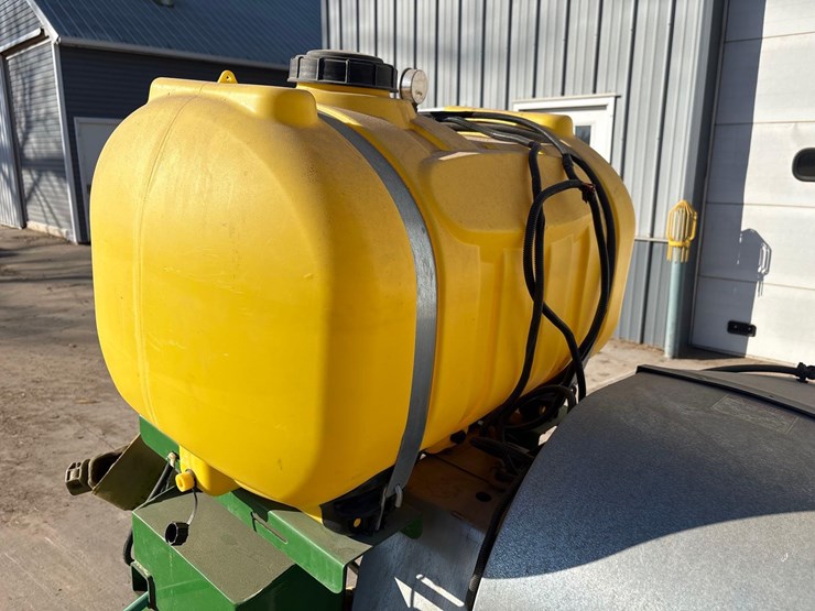 a1-60-gallon-3pt-mist-sprayer--1-owner-image-17