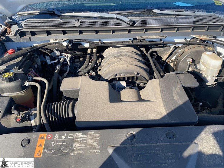 2018-chevrolet-silverado-1500-image-15