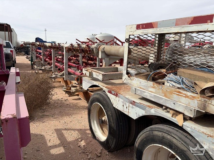 nextier-frac-manifold-t/a-trailer-image-7