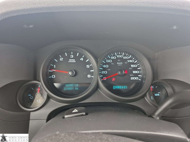 2011-gmc-sierra-1500-image-14