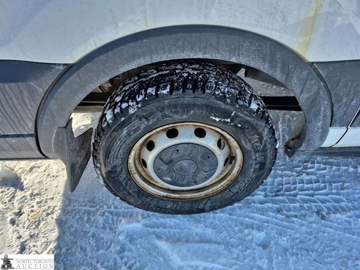 2018-ford-transit-image-25