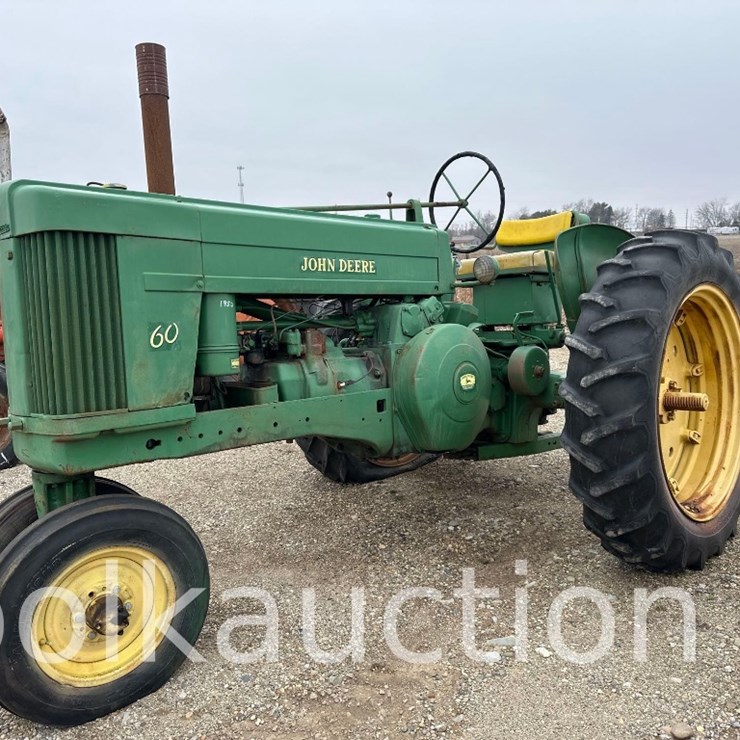 JOHN DEERE 60