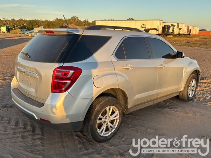 2017-chevrolet-equinox-image-5