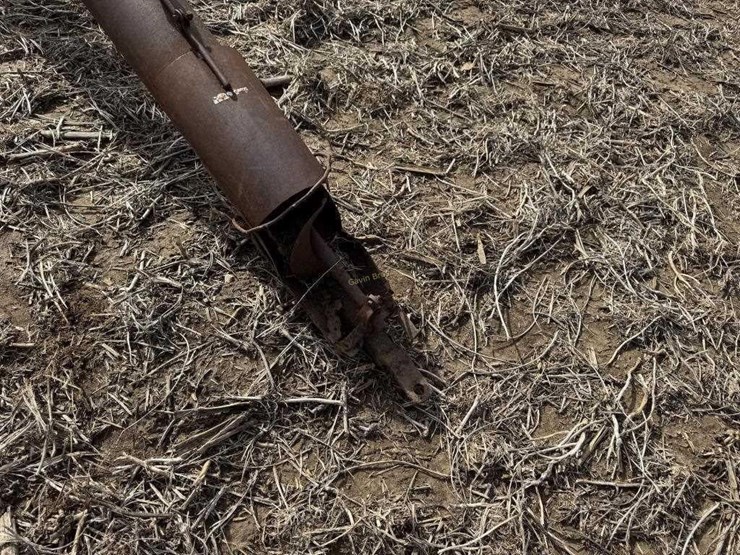 50'-+/--grain-auger-on-transport---off-site-image-2