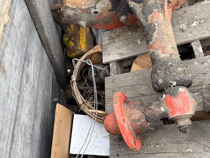 2218---crate-full-of-misc.-parts---from-the-larry-polk-estate-image-3
