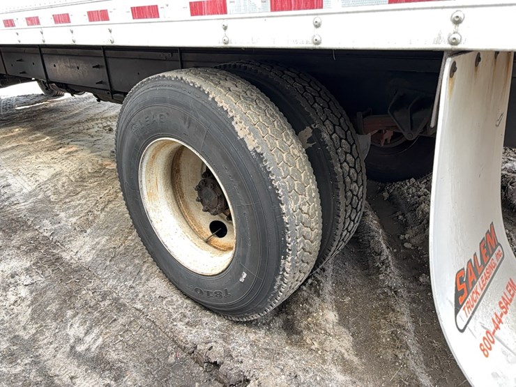 2017-international-durastar-4300-image-6