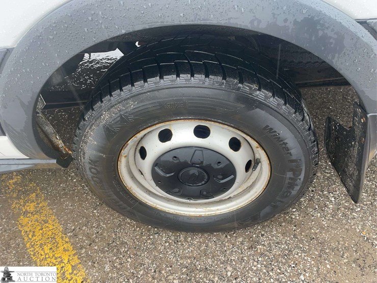 2018-ford-transit-image-25