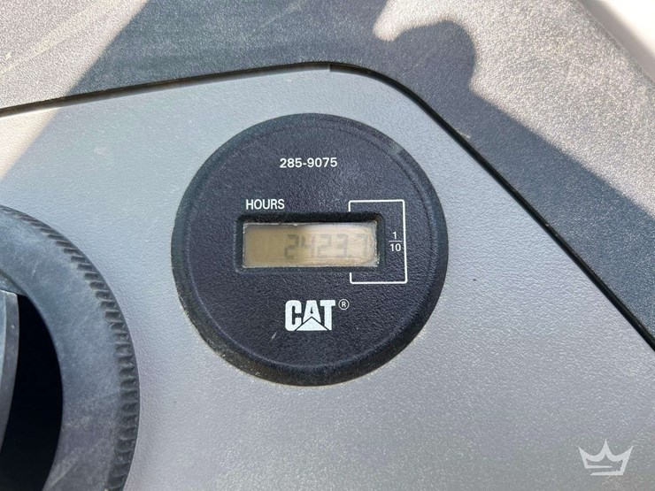 2011-caterpillar-420e-image-6