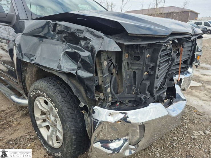 2017-chevrolet-silverado-1500-image-16