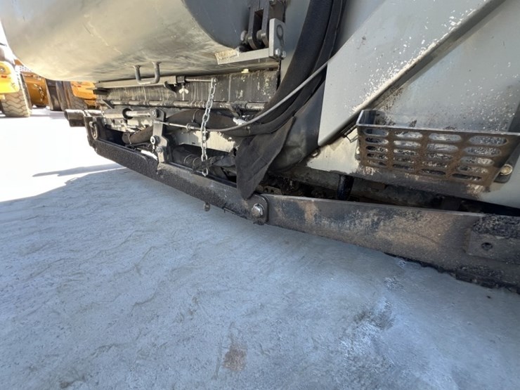 2021-leeboy-8520b-image-15