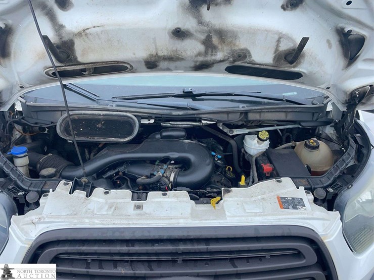 2016-ford-transit-image-12