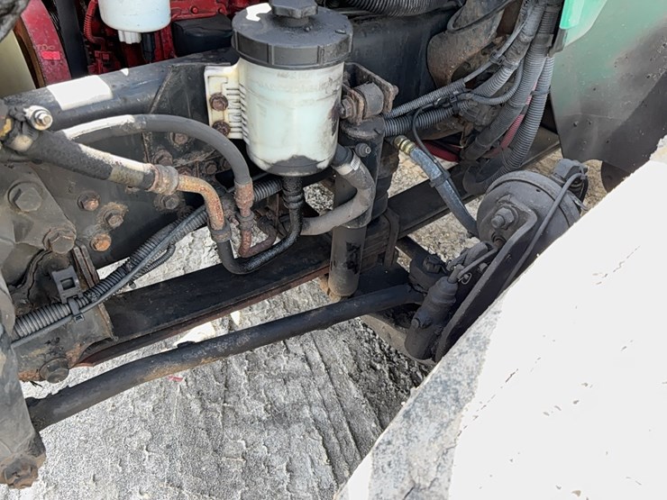 2016-international-durastar-4300-image-17