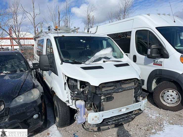 2016-ford-transit-image-1