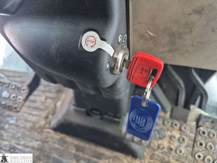 2006-john-deere-5325-image-18