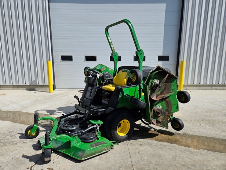 john-deere-1600-turbo-image-1