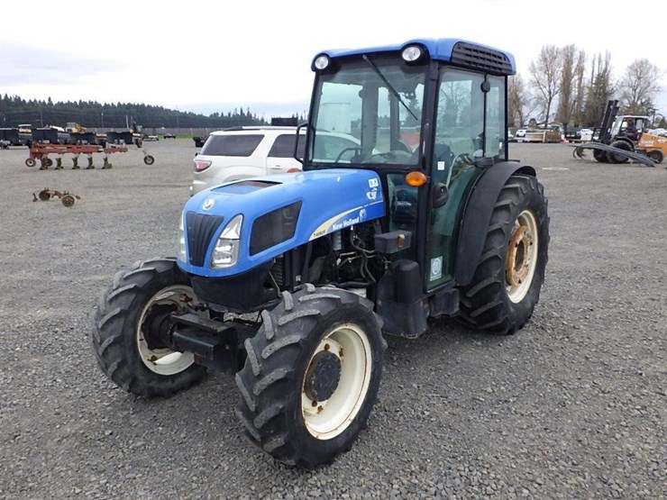 new-holland-t4060f-image-1