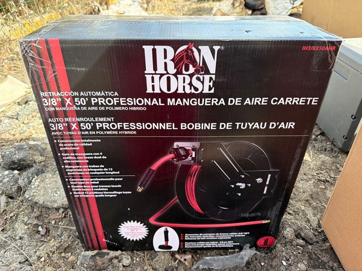 new-auto-air-hose-reel-3/8"-x-50-ft-new-support-equipment-image-1