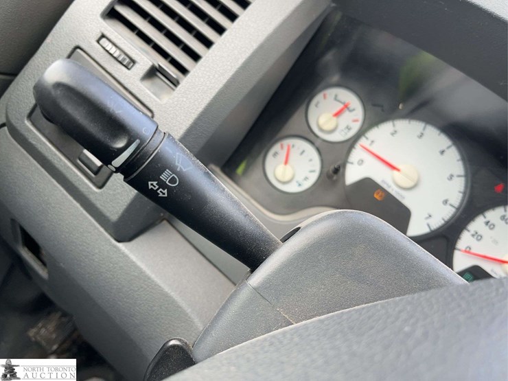 2008-dodge-ram-1500-image-19