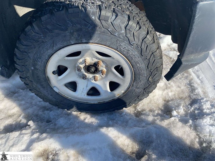 2018-chevrolet-silverado-1500-image-9