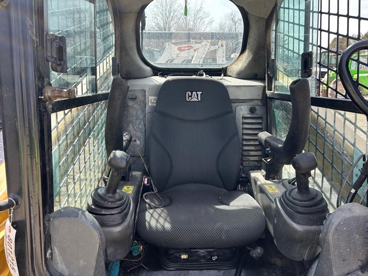 caterpillar-299d2-xhp-image-19