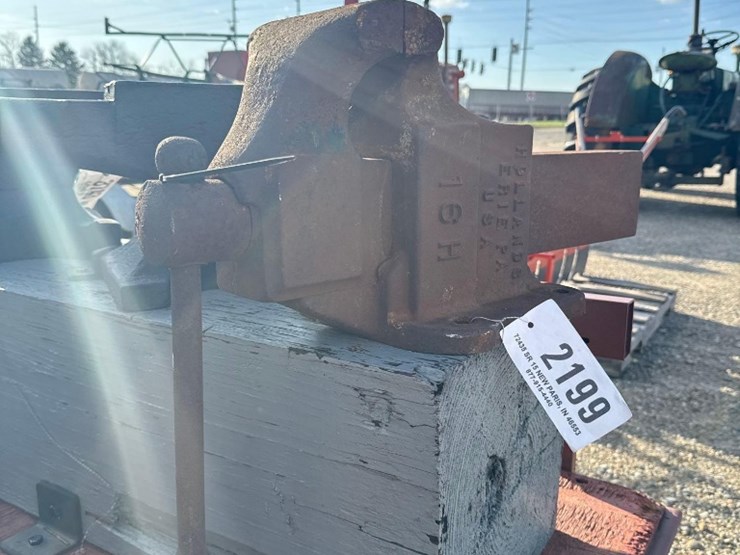 2199---antique-vice-image-2