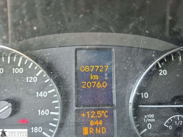 2013-mercedes-benz-sprinter-2500-image-16