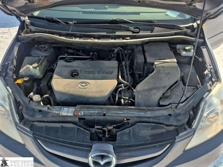 2009-mazda-mazda5-image-11