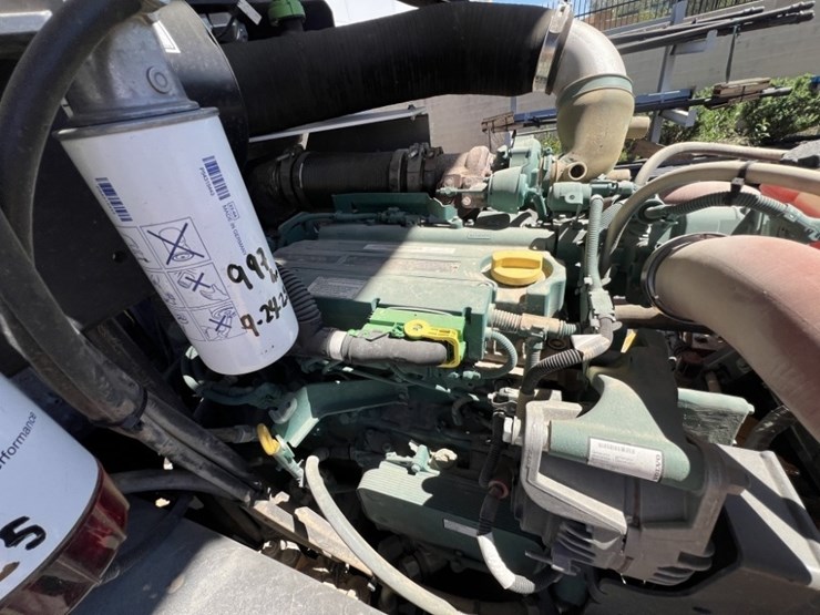 volvo-sd115b-image-25