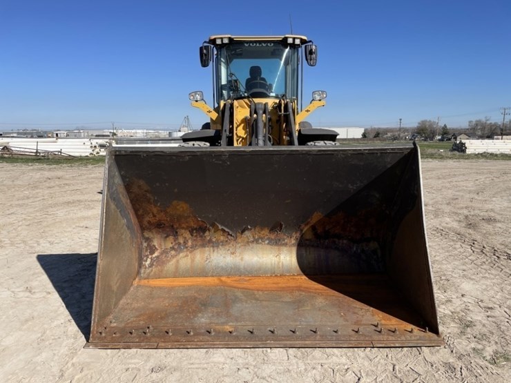 2023-volvo-l70h-image-8