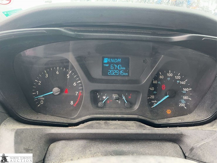 2016-ford-transit-image-14