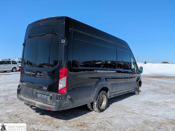 2017-ford-transit-image-5