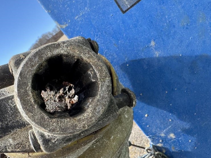 ag-bagger-g-6000-silage-bagger---off-site-image-10