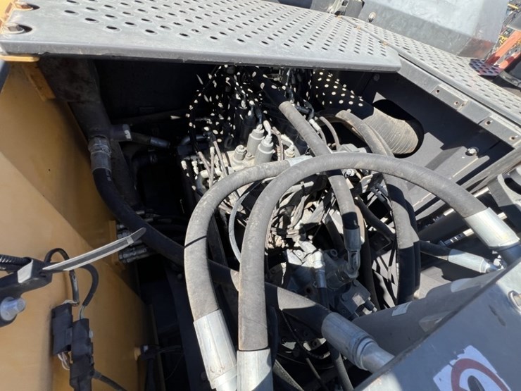 2019-volvo-ec380el-image-34