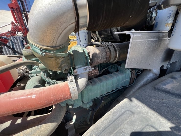 volvo-sd115b-image-28