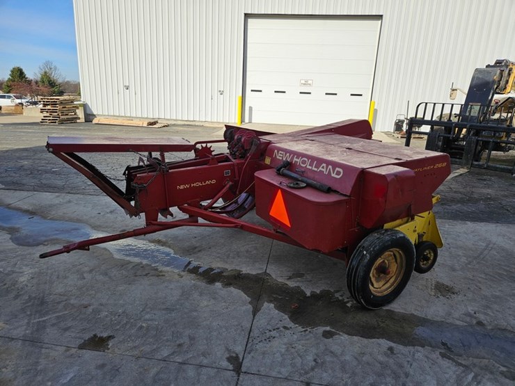 new-holland-268-image-5