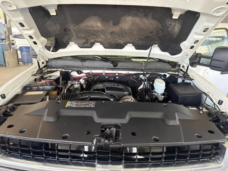 2008-chevrolet-silverado-3500hd-image-11