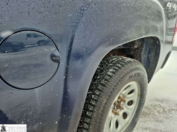 2011-gmc-sierra-1500-image-22