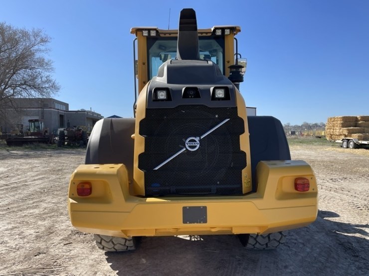 2023-volvo-l70h-image-4