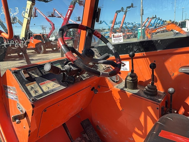 sky-trak-10054-image-11