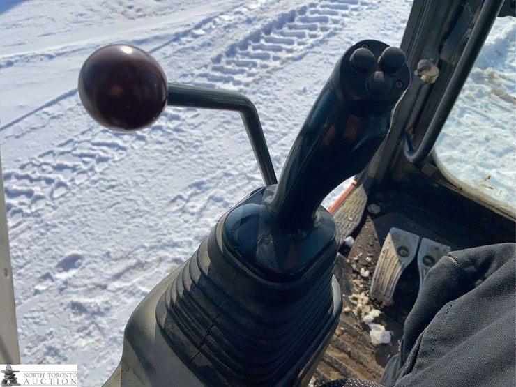 liebherr-r946-lc-image-14