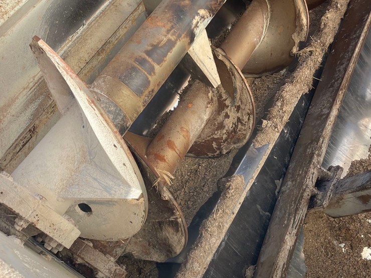 2024-herd-boss-6160-mixer-wagon--1-owner-image-44