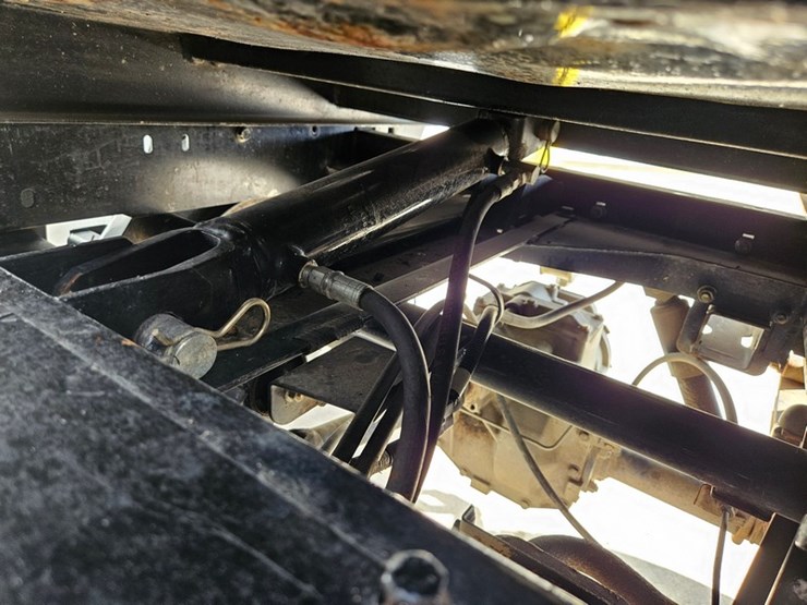 cushman-turf-truckster-image-14