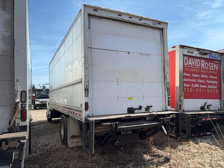 2016-international-durastar-4300-image-4