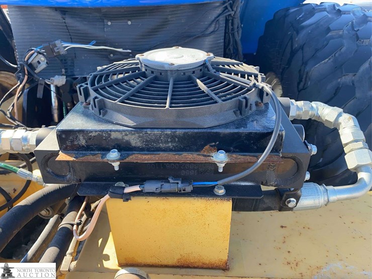 2013-new-holland-tv6070-image-29