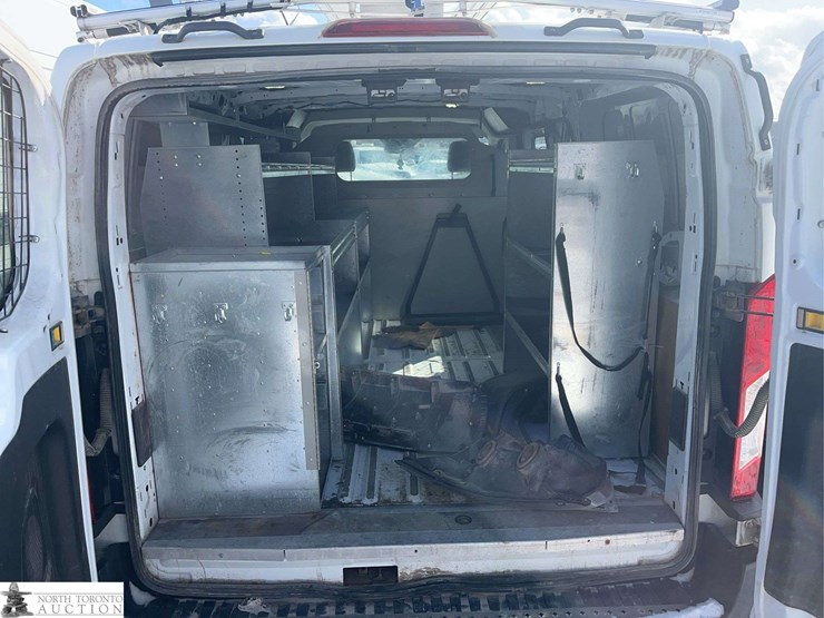 2016-ford-transit-image-4